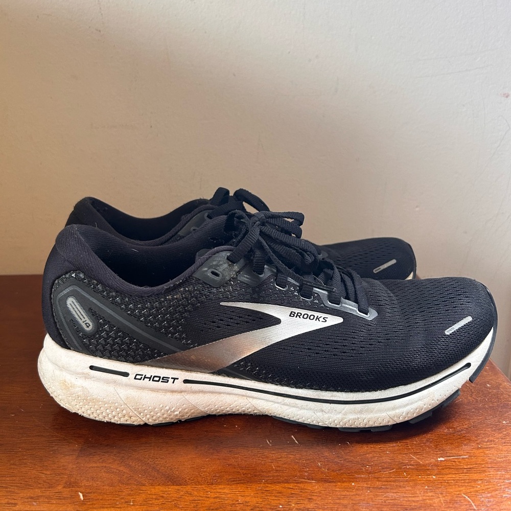 Brooks Ghost 16